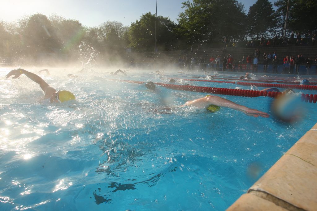 Schwimmstart im Freibad Gladbeck