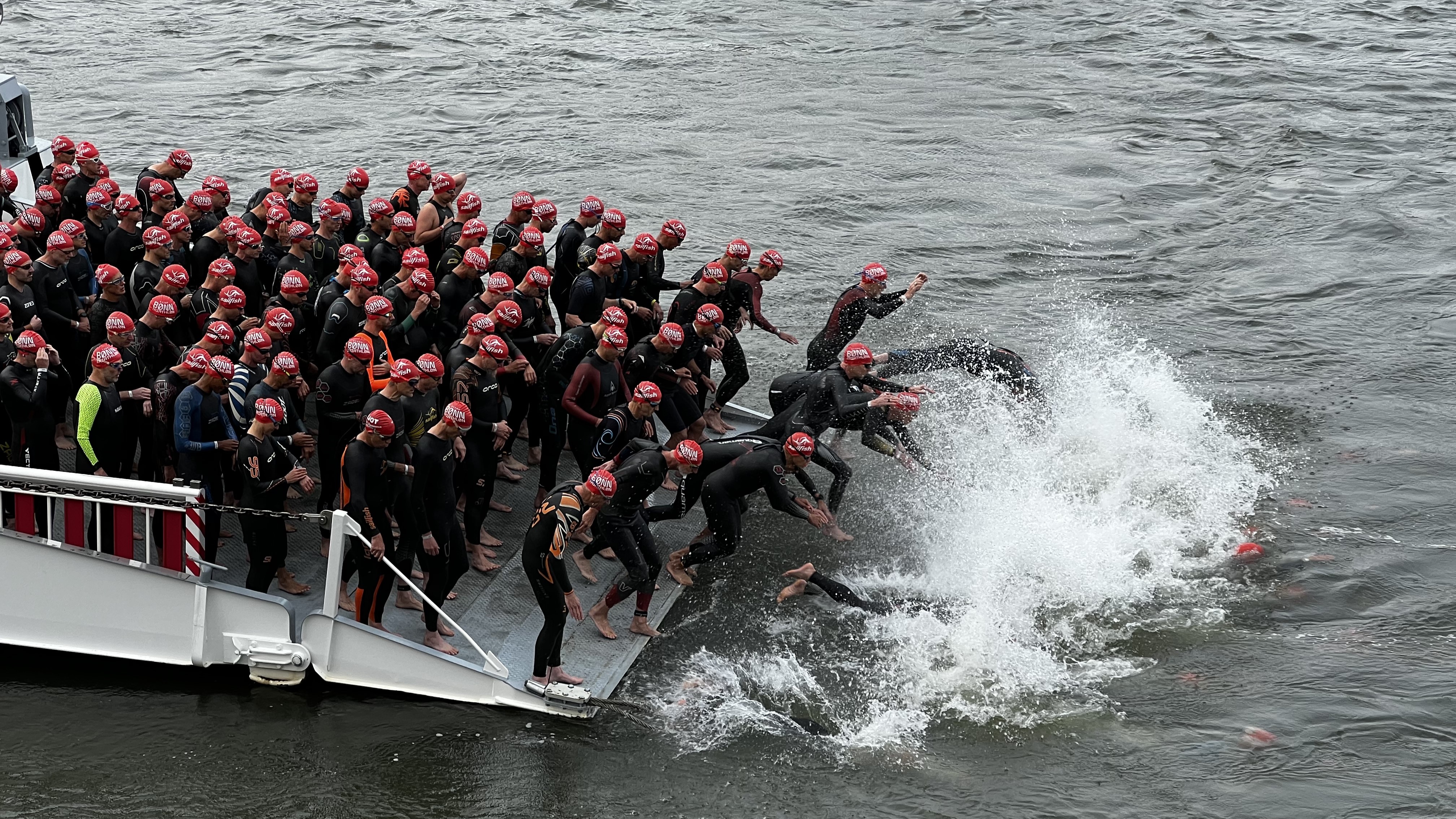 Starker Auftritt der SV13-Triathlen in Bonn
