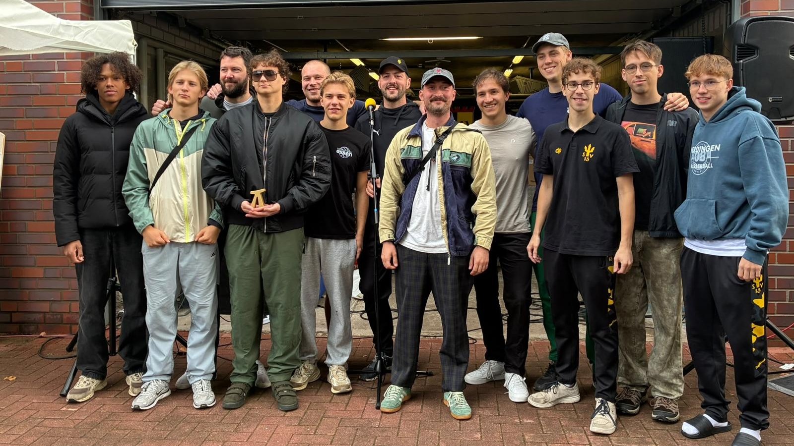 Erfolgreiches internationales Wasserballturnier beim SV Gladbeck 13