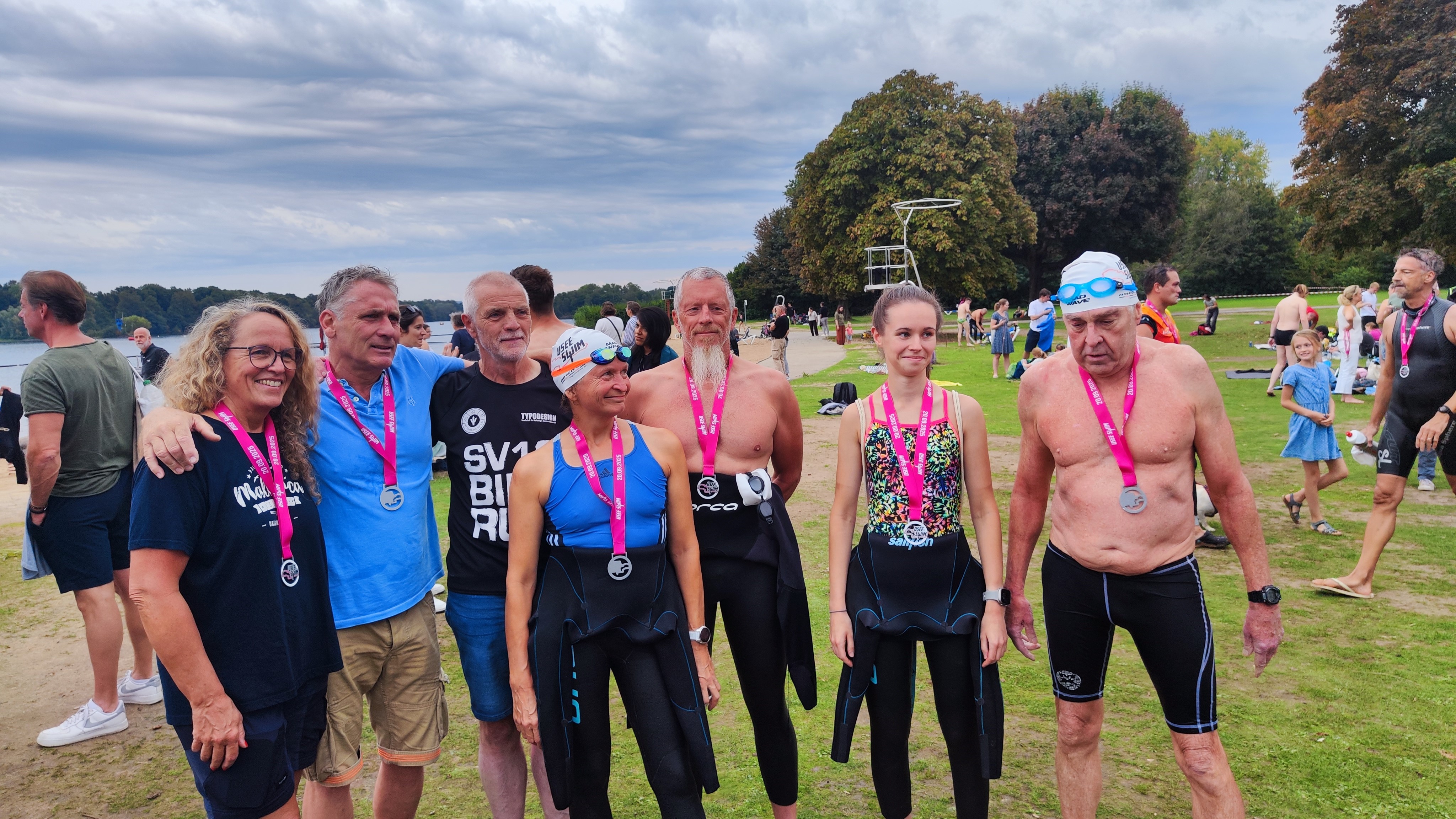 SV13-Schwimmer auch außerhalb des Beckens erfolgreich 