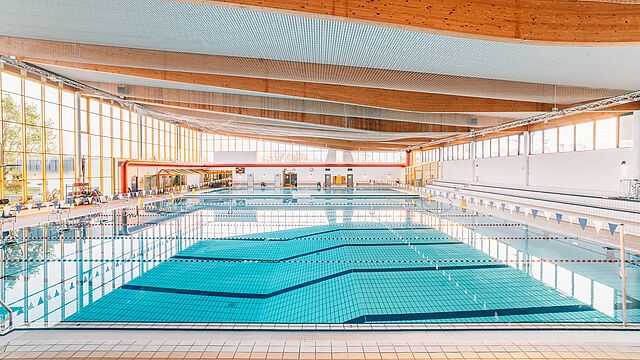 NRW-Meisterschaft in Düsseldorf – Nachwuchstalente geben Gas im Düsseldorfer Rheinbad