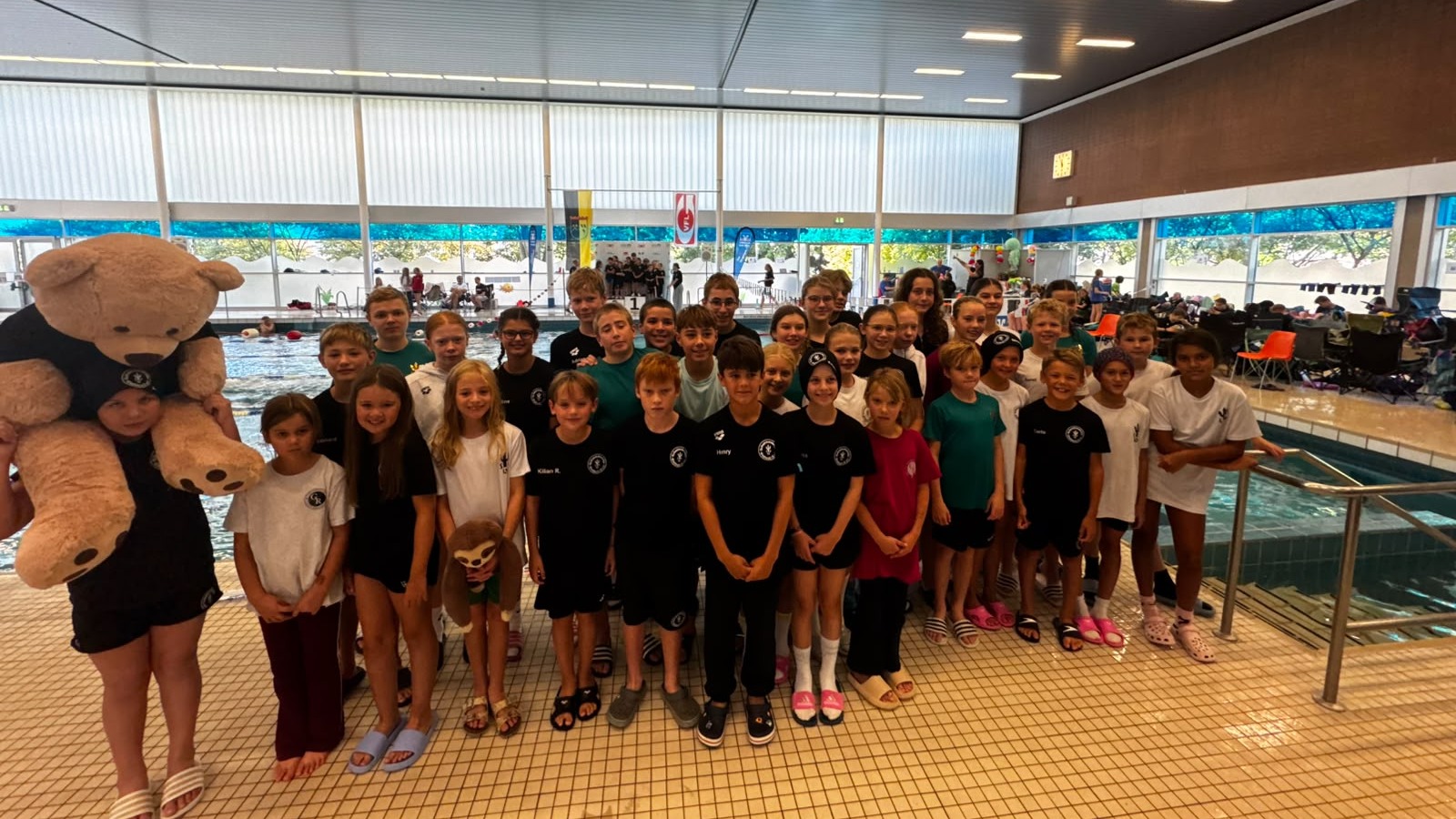 Podestregen beim Volksbank-Jugend-Schwimm-Cup ab